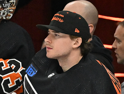 Carter Hart, free agent goaltender